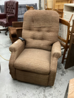 ELECTRIC RECLINING LIFT CHAIR