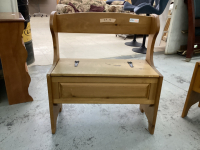 SMALL DEACONS BENCH W/ STORAGE