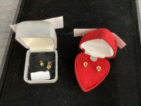 (2) SMALL PENDANTS W/ YELLOW & GREEN CRYSTALS AND EARRINGS W/ YELLOW CRYSTALS