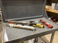 (2) PORTA POWER PUMPS + (1) HYDRAULIC CYLINDER