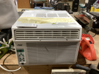 ARCTIC KING WINDOW AIR CONDITIONER