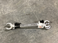 CRAFTSMAN 3 PIECE LINE WRENCH SET - SAE