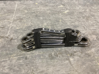 5 PIECE BLUE POINT OFF SET RATCHETING BOX END WRENCH SET - METRIC