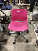 BRIGHT PINK ROLLING CHAIR - HARD PLASTIC
