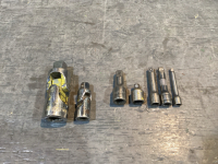 (1) WESTWARD UNIVERSAL 3/4&rdquo;, NO NAME 1/2&rdquo; UNIVERSAL, WESTWARD 1/2 - 3/8&rdquo; ADAPTER , 2.5&rdquo; EXTENSION, 3&rdquo; EXTENSION, 3&rdquo; MASTERCRAFT EXTENSION, 1/4&rdquo; DRIVE BY 3&rdquo; WESTWARD EXTENSION