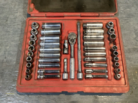 MAC TOOLS 1/4&rdquo; DRIVE SOCKET SET -SAE + METRIC, DEEP + SHALLOW