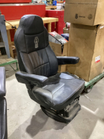 "KW" LEGEND PREMIUM TRUCK SEAT