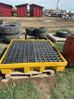 Containment platform
