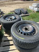 Pallet of Michelin car tires