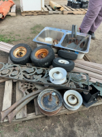 Pallet of miscellaneous