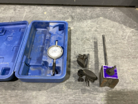 FOWLER MAGNETIC BASE + DIAL GAUGE