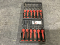 SNAP-ON- 4 PIECE PICK SET + 8 SCREWDRIVERS