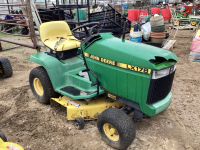 JD LX178 RIDE-ON LAWN MOWER - LOOKS LIKE A PARTS MACHINE