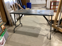 4' METAL FOLDING SHOP TABLE