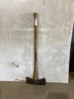 DOUBLE HEADED AXE