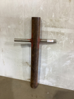 MANUAL POST POUNDER