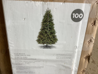 6.5' SPRUCE CHRISTMAS TREE - LIGHTED