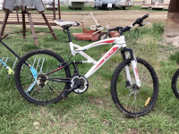 CCM ALPINE ADULT BIKE - 21 SPEED