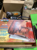 ARROW ELECTRIC STAPLE GUN, EMPTY METAL CASE