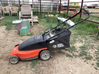 BLACK & DECKERT RECHARGEABLE LAWN MOWER W/ BAGGER