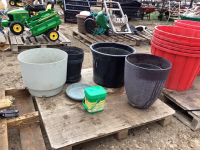 PLANT POTS AND MIRACLE GROW FERTILIZER