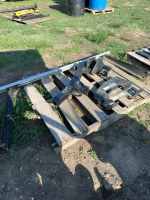 Mixed pallet of hitch parts