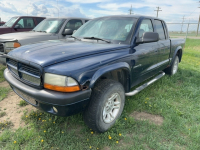 2001 Dodge Dakota Sport - Selling for parts