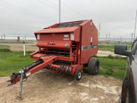 Case international 8480 Soft Core Round Baler - w/ Manual Control Monitor ..(in office)