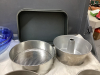BAKEWARE & GLASS MIXING BOWLS - 4