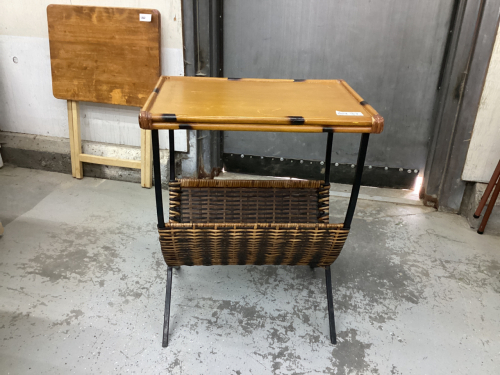 BAMBOO/WICKER SIDE TABLE/ MAGAZINE RACK WITH METAL LEGS