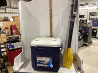 COLEMAN WHEELED COOLER AND PADDLES