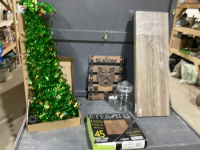 COOKIE JAR, WELCOME SIGN, COLLAPSABLE XMAS TREE, FLOATING SHELVES