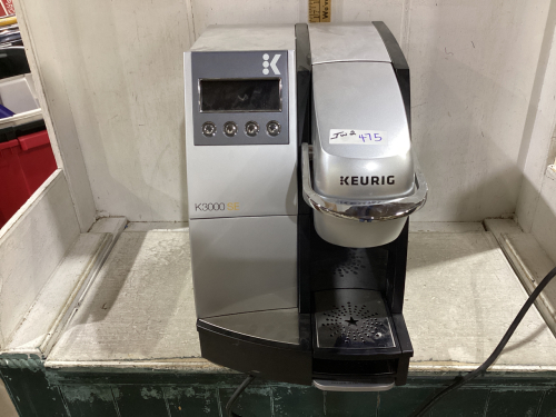 KEURIG K3000 COFFEE MACHINE