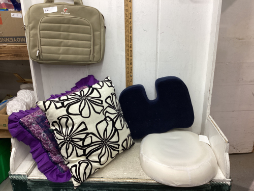 ACCENT PILLOWS, CUSHION, DONUT,BAG