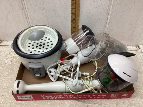 BOX W/ 2 -IMMERSION BLENDER, SMALL COOKER