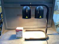 COMMERCIAL DOUBLE HEAT LAMP WITH EXTRA BULB