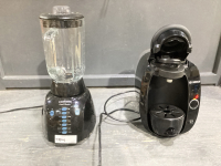 BLACK + DECKER BLENDER, BOSCH TASSIMO COFFEE MACHINE