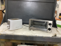 TOASTMASTER - TOASTER. & SMALL TOASTER OVEN