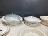 BOX W/ (2) CORELLE CASSEROLE DISHES W/ LIDS, CORELLE MIXING BOWLS, CERAMIC PIE PLATE, (2) JD PLATES - 3