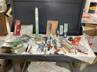 BOX OF COLLECTIBLE KITCHEN ITEMS & HAIR PRODUCTS