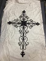 METAL DECOR CROSS