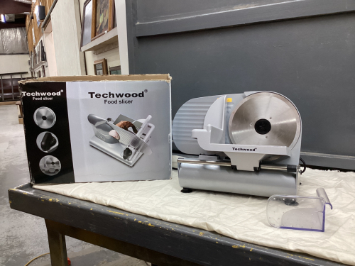 TECHWOOD MEAT SLICER