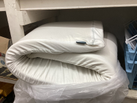 SLEEP INNOVATIONS DOUBLE. MATTRESS TOPPER - MEMORY FOAM