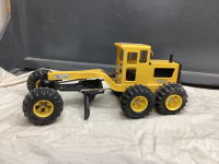 TONKA GRADER - PLASTIC BLADE
