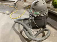 SANCOS VACUUM CLEANER