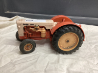 VINTAGE ERTL CASE 600 TRACTOR - 270-8503