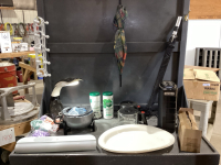 BOX WITH 2 UMBRELLAS, PLASTIC PLATTERS, COFFEE POTS, LAMPS, FONDUE POT