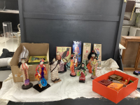 COLLECTION OF VINTAGE TOYS AND DOLLS