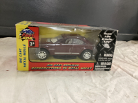 FAST LANE DIE CAST COLLECTOR CAR - LINCOLN NAVICROSS