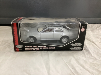 MOTORMAX DIE CAST COLLECTOR CAR - LINCOLN NAVIGATOR CONCEPT
